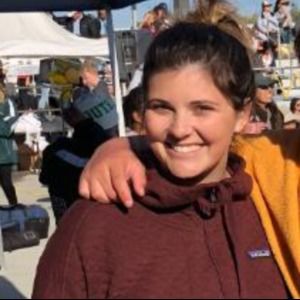 Meet your Posher, Danielle